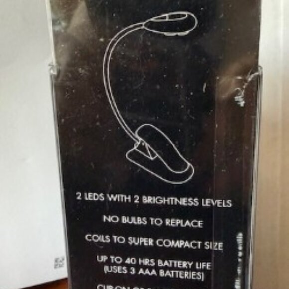 Book Light NIB - Picture 2 of 5